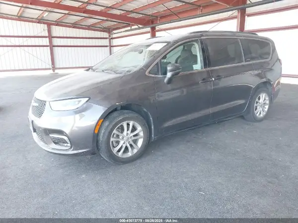 2C4RC3FG7MR540915 2021 CHRYSLER PACIFICA - Image 2