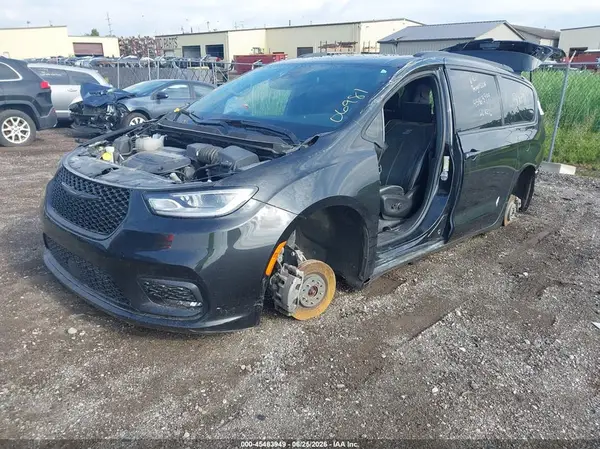 2C4RC3GG0PR506981 2023 CHRYSLER PACIFICA - Image 2