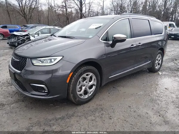 2C4RC3GG0PR595709 2023 CHRYSLER PACIFICA - Image 2