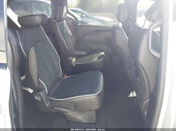 2C4RC3GG3TR166994 2026 CHRYSLER PACIFICA - Image 8