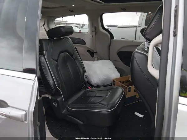 2C4RC3GG4MR536884 2021 CHRYSLER PACIFICA - Image 8