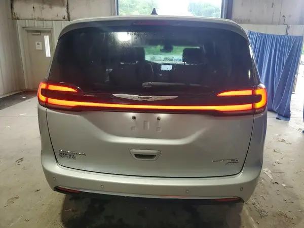 2024 CHRYSLER PACIFICA COPART lot 60559656 auction photo 6