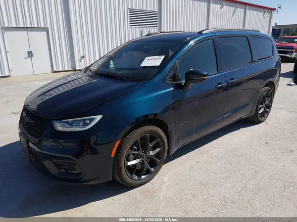 2C4RC3GG5NR174565 2022 CHRYSLER PACIFICA - Image 2