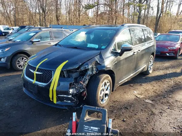 2C4RC3GG5PR506961 2023 CHRYSLER PACIFICA - Image 2