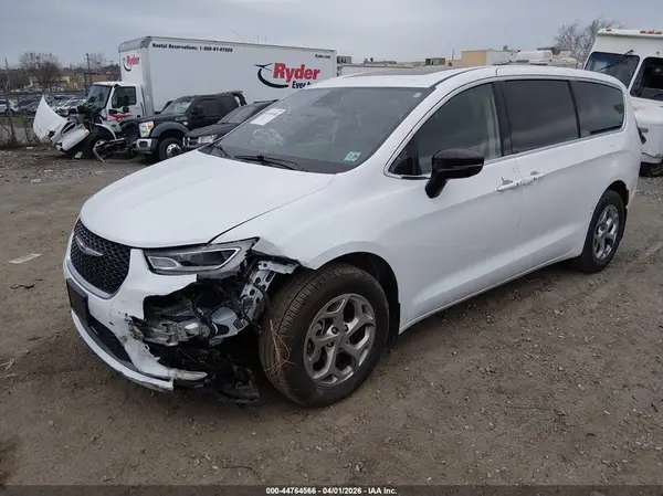 2C4RC3GG5RR135027 2024 CHRYSLER PACIFICA - Image 2