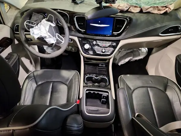 2C4RC3GG5RR138168 2024 CHRYSLER PACIFICA - Image 8