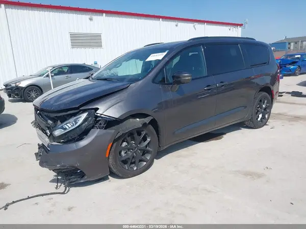 2C4RC3GG6NR220954 2022 CHRYSLER PACIFICA - Image 2