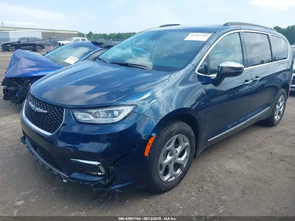 2C4RC3GG7PR545602 2023 CHRYSLER PACIFICA - Image 2