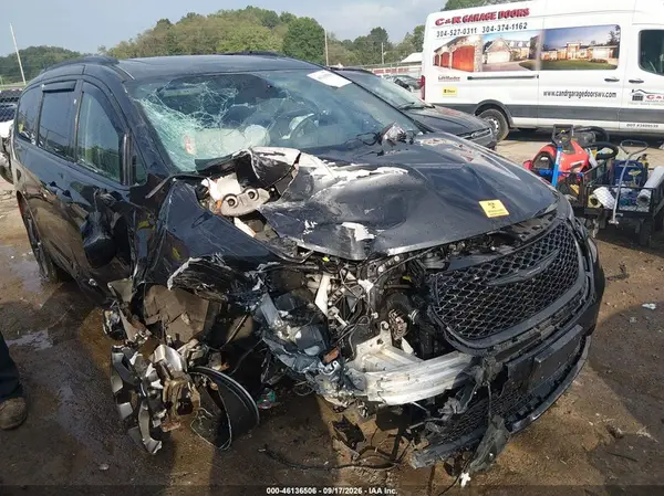 2C4RC3GG8PR589933 2023 CHRYSLER PACIFICA - Image 1