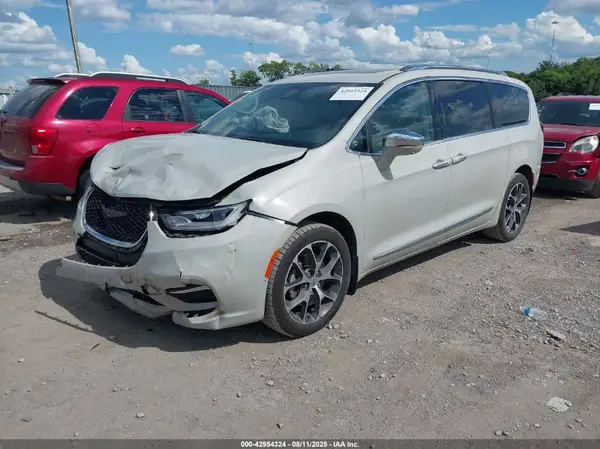 2C4RC3GG9MR586647 2021 CHRYSLER PACIFICA - Image 2