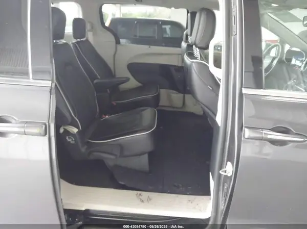 2C4RC3GG9NR180398 2022 CHRYSLER PACIFICA - Image 8