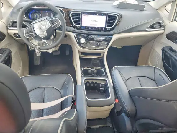 2C4RC3GG9PR585129 2023 CHRYSLER PACIFICA - Image 8