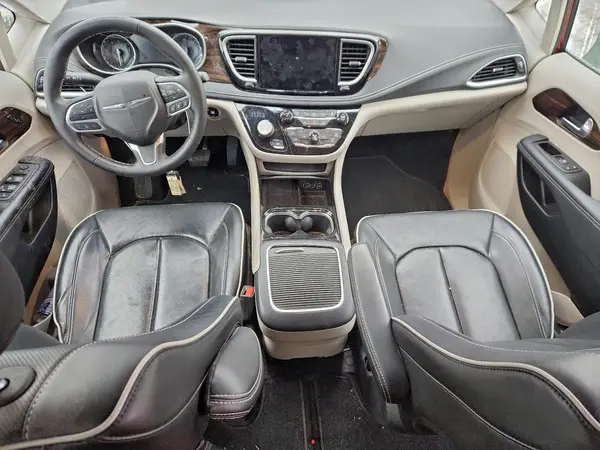 2C4RC3GG9PR589908 2023 CHRYSLER PACIFICA - Image 8