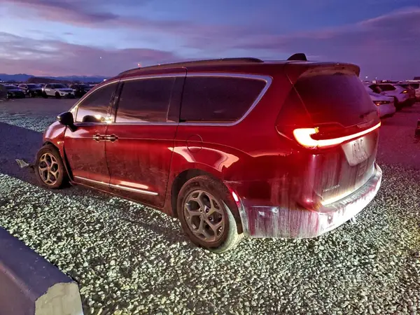 2C4RC3GGXPR500136 2023 CHRYSLER PACIFICA - Image 2