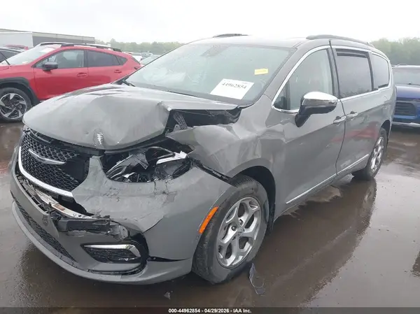 2C4RC3GGXPR514070 2023 CHRYSLER PACIFICA - Image 2