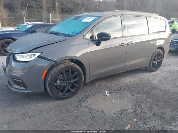 2C4RC3GGXSR528575 2025 CHRYSLER PACIFICA - Image 2