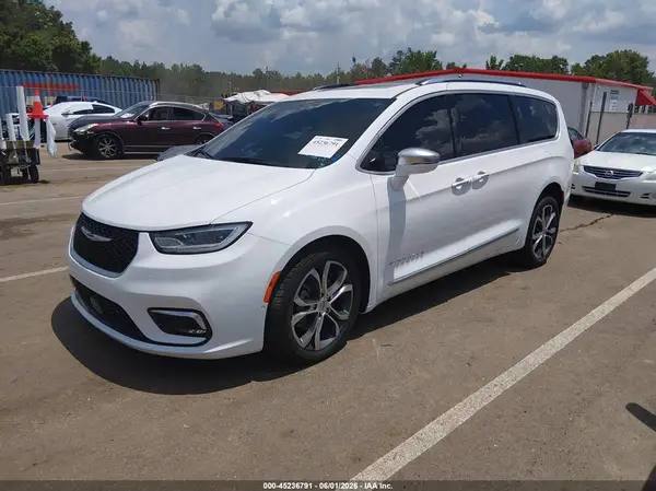 2C4RC3PG3NR183913 2022 CHRYSLER PACIFICA - Image 2
