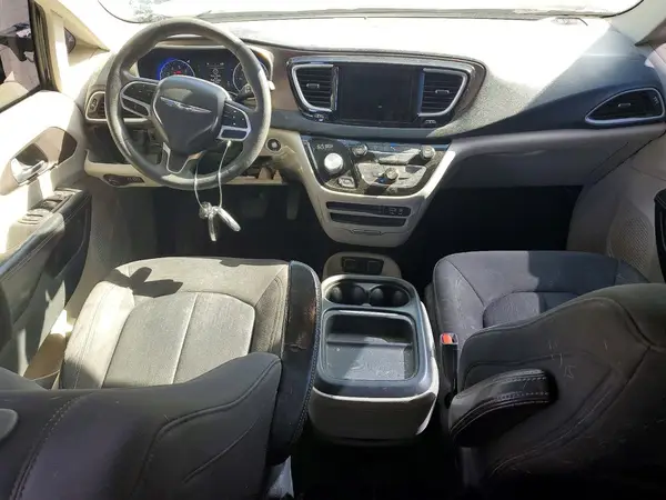 2CARC1FG0JR278459 2018 CHRYSLER PACIFICA - Image 8
