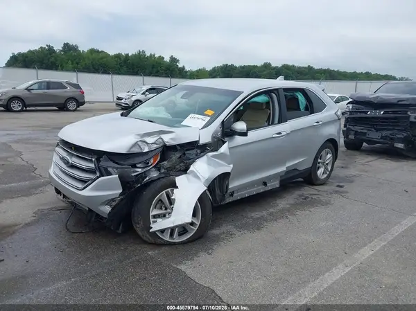 2FMEK4J83JBV95916 2018 FORD EDGE - Image 2