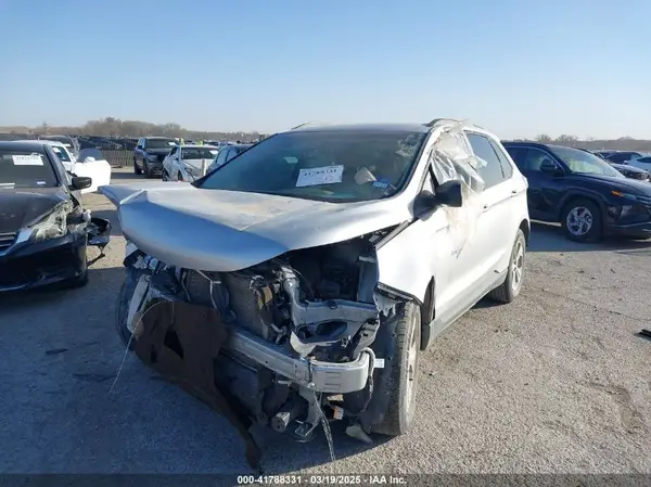 2FMPK3G93JBC47054 2018 FORD EDGE - Image 2
