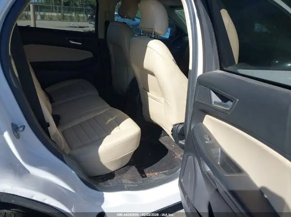 2FMPK3G95JBB61583 2018 FORD EDGE - Image 8