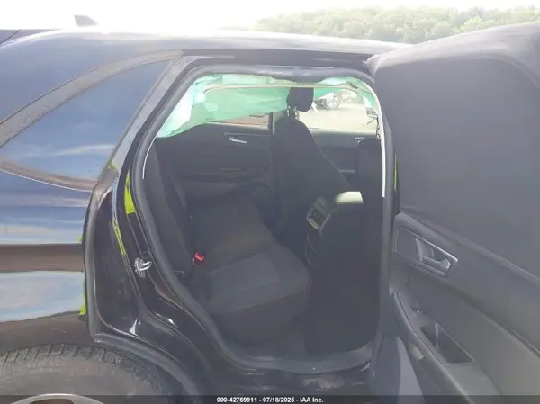 2FMPK3G96KBC50211 2019 FORD EDGE - Image 8