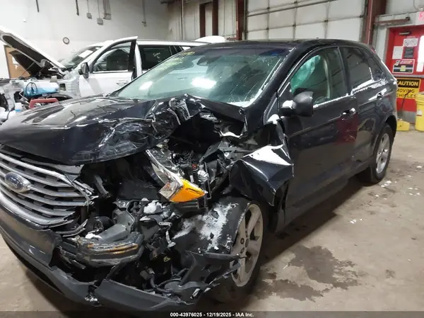2FMPK3G97KBB43247 2019 FORD EDGE - Image 2