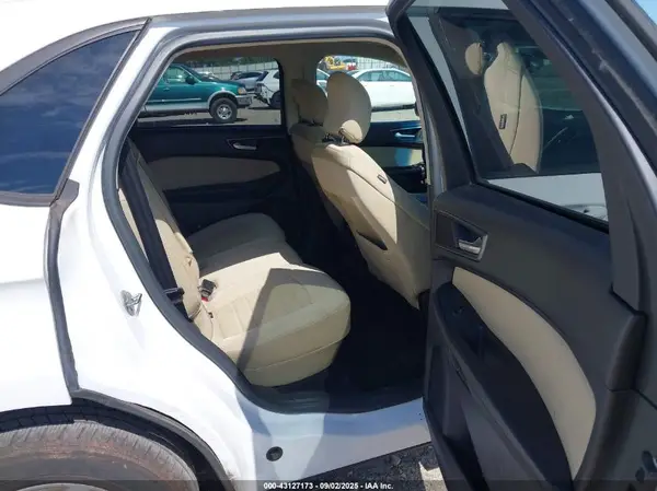 2FMPK3G9XGBB43573 2016 FORD EDGE - Image 8