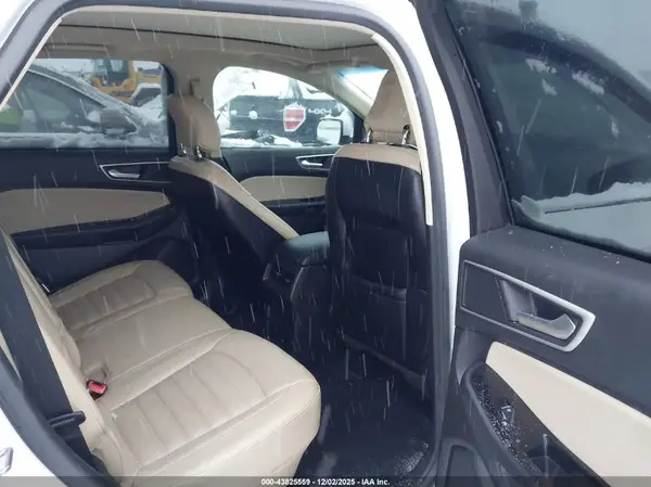 2FMPK3J81HBC31039 2017 FORD EDGE - Image 8