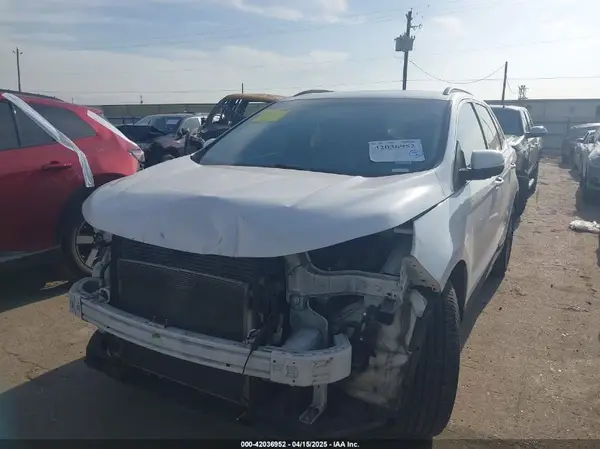 2FMPK3J83JBB72419 2018 FORD EDGE - Image 2