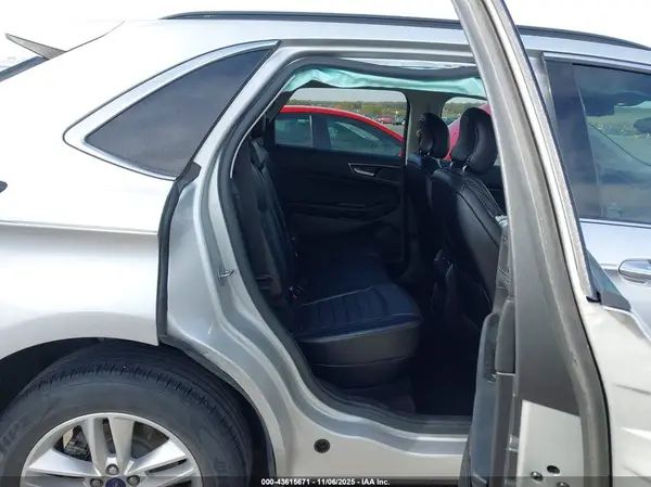2FMPK3J8XHBB79331 2017 FORD EDGE - Image 8