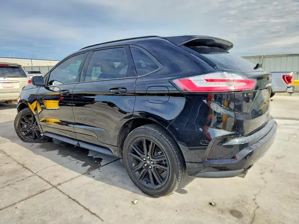 2FMPK3J90MBA37556 2021 FORD EDGE - Image 2