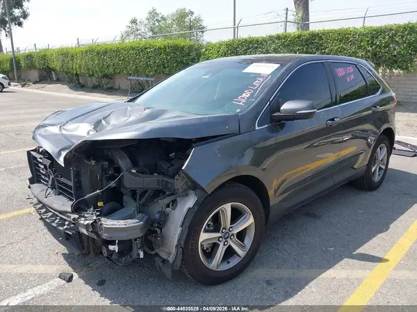 2FMPK3J92KBB17972 2019 FORD EDGE - Image 2