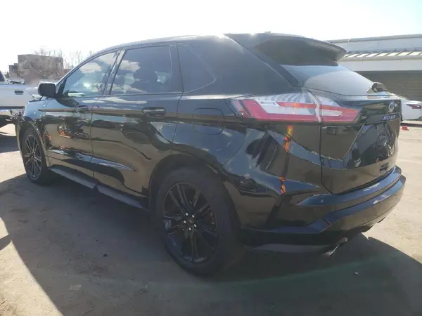 2FMPK3J92MBA18636 2021 FORD EDGE - Image 2