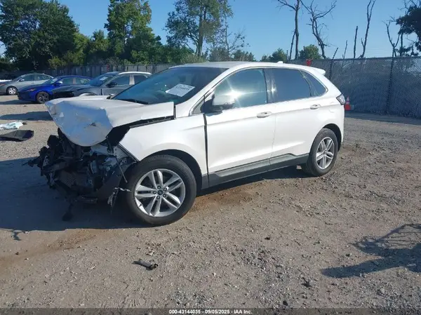 2FMPK3J93JBC32739 2018 FORD EDGE - Image 2