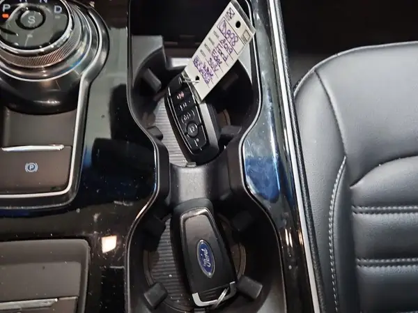 2FMPK3J94KBC64312 2019 FORD EDGE - Image 2