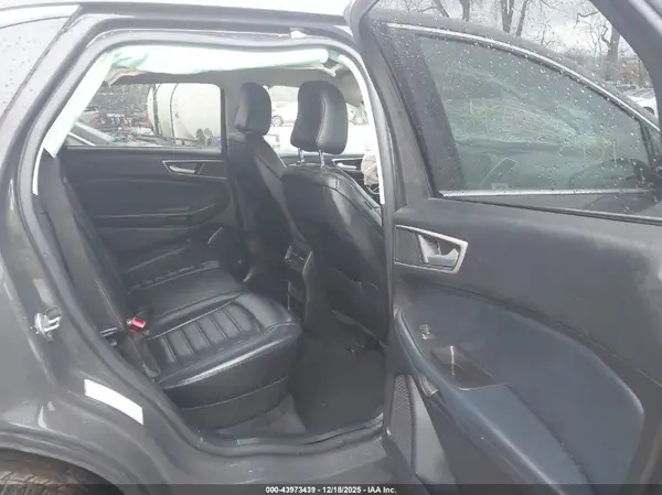 2FMPK3J94MBA26513 2021 FORD EDGE - Image 8