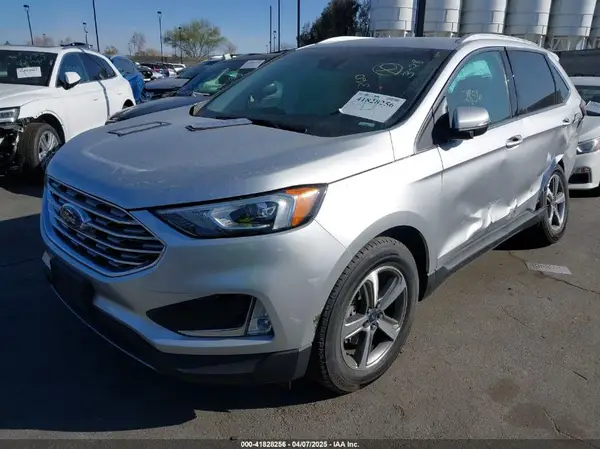 2FMPK3J95KBB52960 2019 FORD EDGE - Image 2