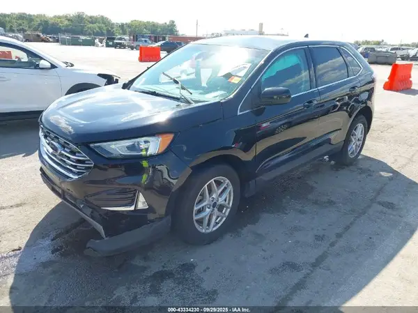 2FMPK3J95MBA02558 2021 FORD EDGE - Image 2