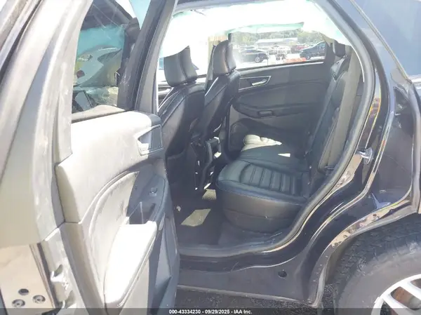 2FMPK3J95MBA02558 2021 FORD EDGE - Image 8