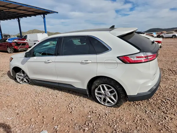 2FMPK3J95MBA48066 2021 FORD EDGE - Image 2