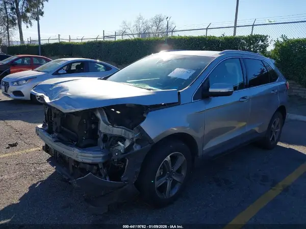 2FMPK3J96LBB27583 2020 FORD EDGE - Image 2