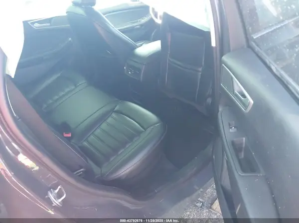 2FMPK3J96MBA06537 2021 FORD EDGE - Image 8