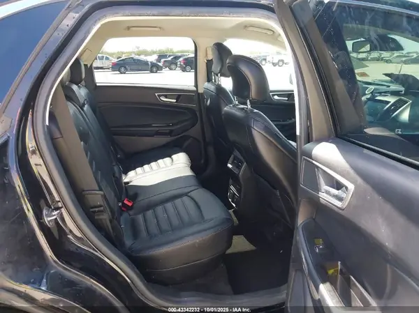 2FMPK3J98JBC23115 2018 FORD EDGE - Image 8