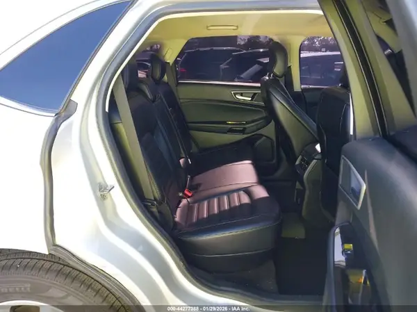 2FMPK3J98KBC03738 2019 FORD EDGE - Image 8