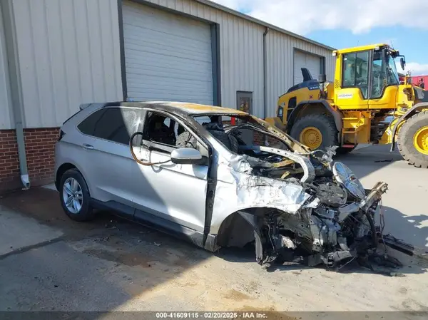 2FMPK3J99HBC11324 2017 FORD EDGE - Image 1