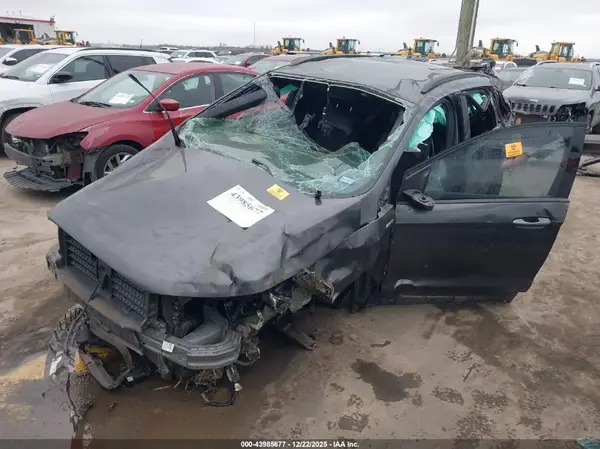 2FMPK3J99LBB13659 2020 FORD EDGE - Image 2