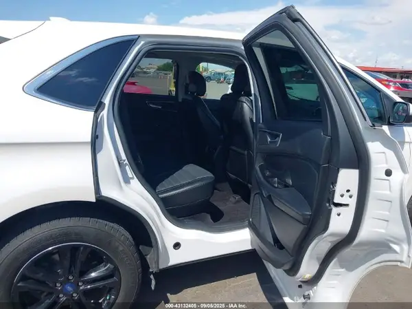 2FMPK3J9XHBB11183 2017 FORD EDGE - Image 8