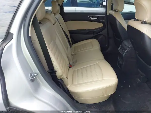 2FMPK3J9XHBB67592 2017 FORD EDGE - Image 8