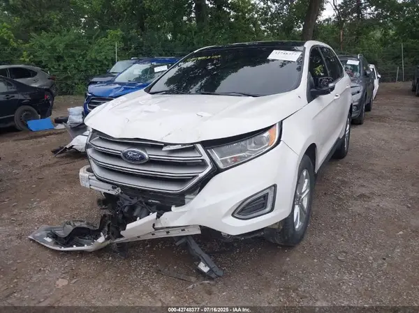 2FMPK3J9XJBB18849 2018 FORD EDGE - Image 2